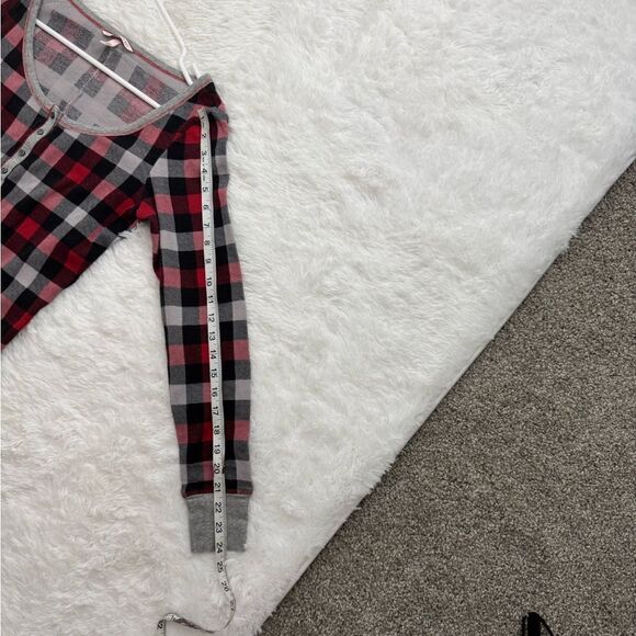 Victoria's Secret The Fireside Plaid Thermal Romper Pajamas Size M - Picture 7 of 7